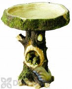 Kelkay Woodland Bird Bath with Squirrel Design 18 in. (4310)