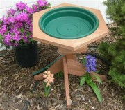Songbird Essentials Green  Mini Garden Bird Bath (SE507)