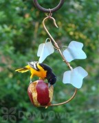 Songbird Essentials Copper Ivy Fruit Cafe Bird Feeder (SEHHFRCF)