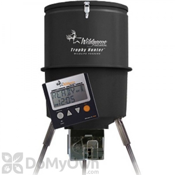 Mega Monsta-D Digital Poly Barrel Feeder - (40 Gal)